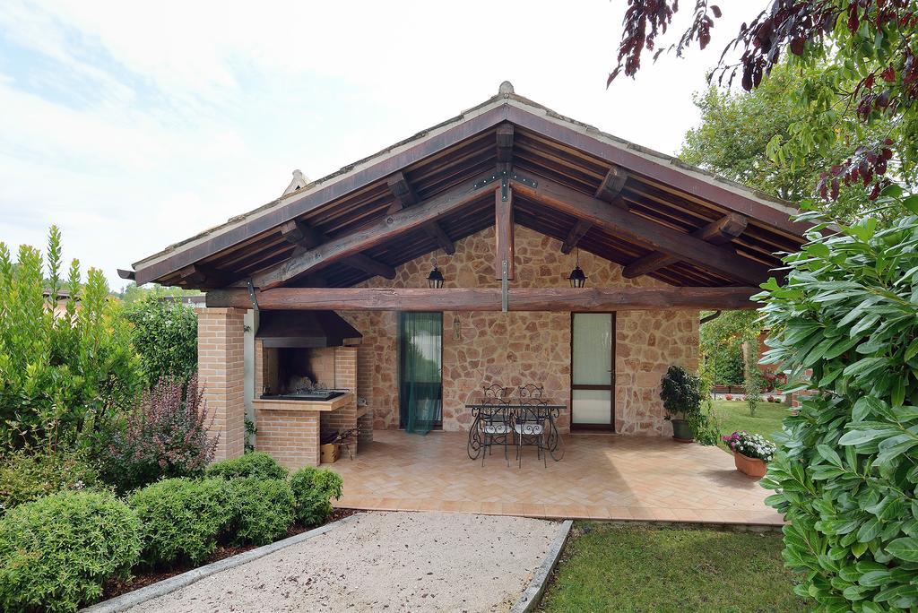Agriturismo I Granai Crocemaroggia Luaran gambar