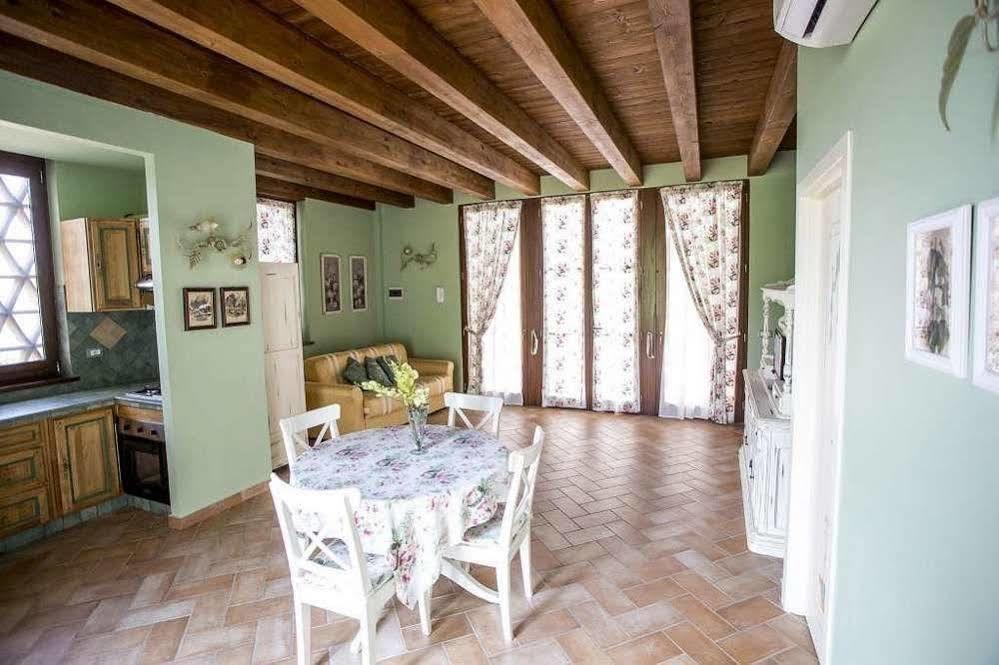 Agriturismo I Granai Crocemaroggia Luaran gambar